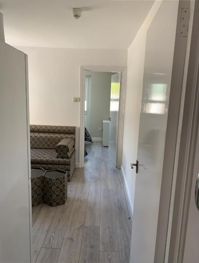 Beautiful Hoe Street First Floor One Bedroom Apartment B Walthamstow London Exteriör bild